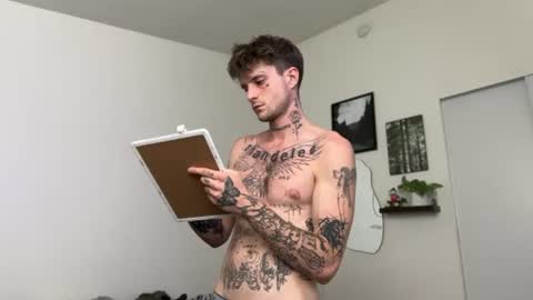 pretty boy online show from 07-08-26, 05:45
