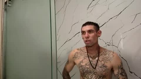 Snapshot of prettyboytatted69 chatting on 01-22-25, 08:18 Prettyslangin69 FYPM online show from 01-22-25, 08:18