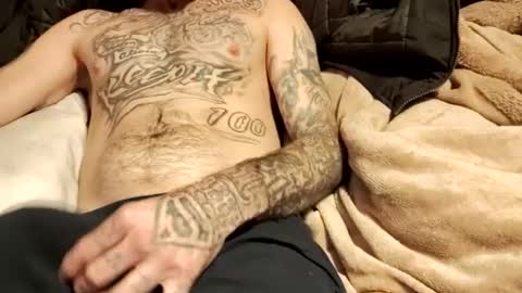 Snapshot of prettyboytatted69 chatting on 01-25-25, 09:04 Prettyslangin69 FYPM online show from 01-25-25, 09:04