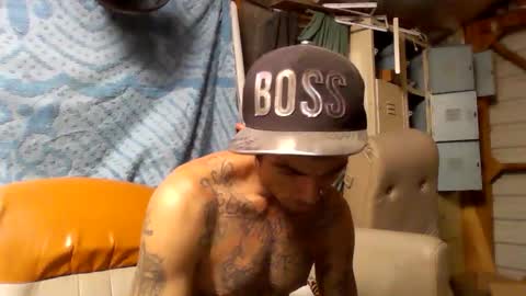 Snapshot of prettyboytatted69 chatting on 11-01-25, 08:16 Prettyslangin69 FYPM online show from 11-01-25, 08:16