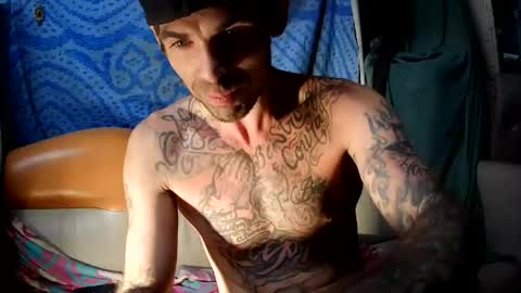Snapshot of prettyboytatted69 chatting on 11-05-25, 07:30 Prettyslangin69 FYPM online show from 11-05-25, 07:30