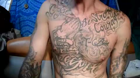 Snapshot of prettyboytatted69 chatting on 11-09-25, 10:24 Prettyslangin69 FYPM online show from 11-09-25, 10:24