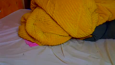 prettycandy0 online show from 01-08-26, 04:42