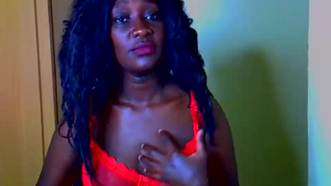 Snapshot of prettycandy0 chatting on 05-15-26, 11:01 prettycandy0 online show from 05-15-26, 11:01