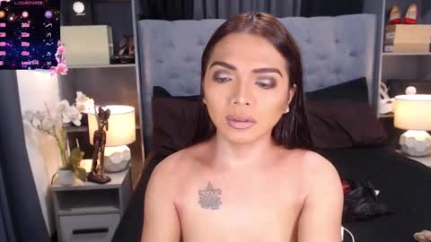 Snapshot of prettycummerjane chatting on 12-10-24, 01:11 JANE online show from 12-10-24, 01:11