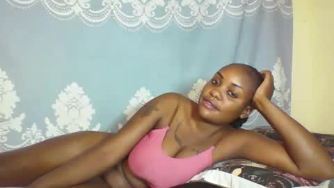 Snapshot of prettydarkskin002 chatting on 09-20-25, 06:25 SHANIA online show from 09-20-25, 06:25