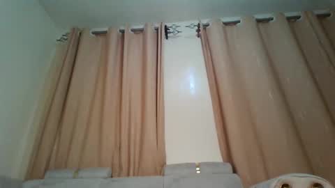 Snapshot of prettydulce chatting on 09-23-25, 02:36 prettydulce online show from 09-23-25, 02:36