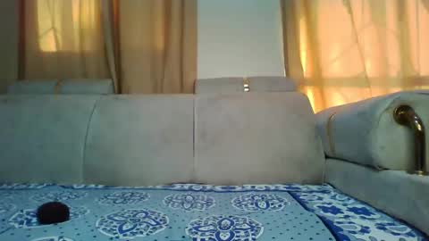 Snapshot of prettydulce chatting on 10-03-25, 02:14 prettydulce online show from 10-03-25, 02:14