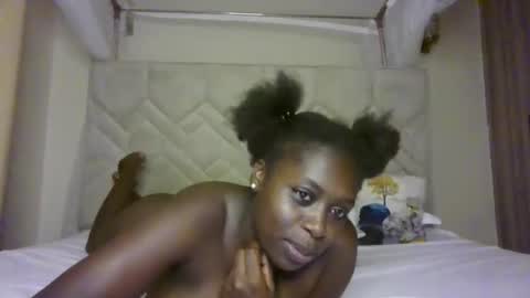 prettydulce online show from 06-08-26, 03:45