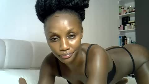 Pretty darkskin doll online show from 06-17-26, 12:18