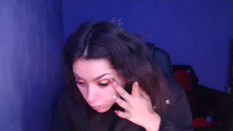 prettyjulliette online show from 01-15-25, 10:38