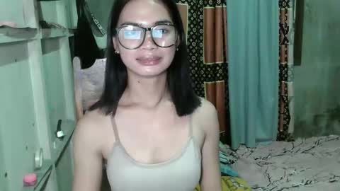 prettykhelcy online show from 04-13-26, 01:49