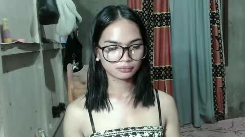 prettykhelcy online show from 04-28-26, 10:20