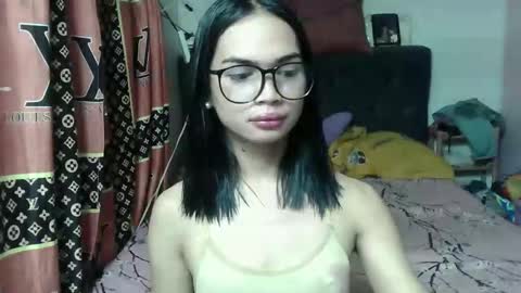 prettykhelcy online show from 05-03-26, 10:10