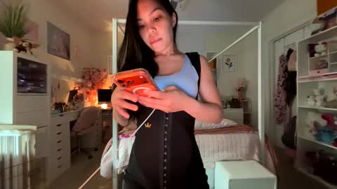 amili online show from 05-21-26, 10:06