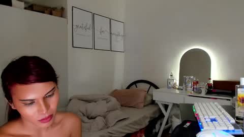 Snapshot of prettylittlesuckerr chatting on 03-08-25, 08:22 Jovill Mays online show from 03-08-25, 08:22