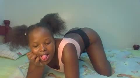 Melly online show from 07-12-26, 12:01