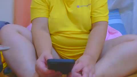 Nhing online show from 10-25-25, 02:56