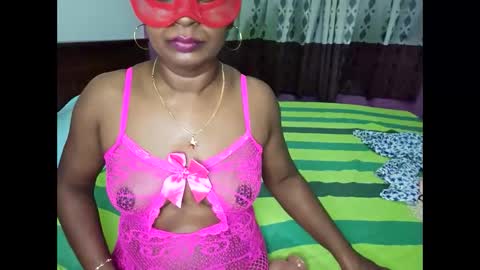 Snapshot of prettypriya8577 chatting on 02-06-26, 05:49 Prettypriya online show from 02-06-26, 05:49