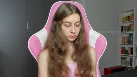 Sophie  next stream will be at Monday  i will wait you guys  online show from 10-13-25, 06:35