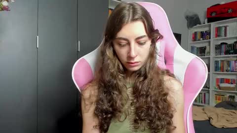 Sophie  next stream will be at Monday  i will wait you guys  online show from 02-19-26, 08:32