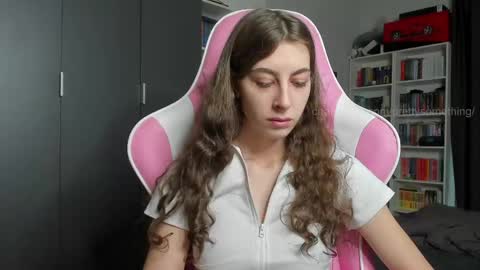 Sophie  next stream will be at Monday  i will wait you guys  online show from 03-20-26, 06:51