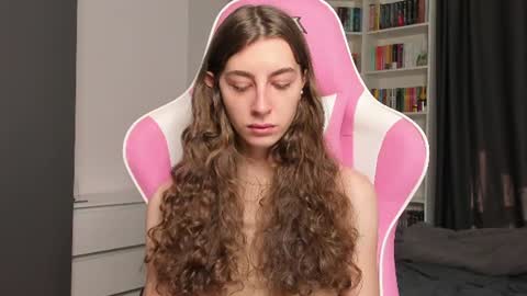 Sophie  next stream will be at Monday  i will wait you guys  online show from 06-25-26, 06:29