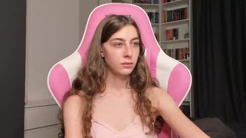 Sophie  next stream will be at Monday  i will wait you guys  online show from 06-27-26, 12:22