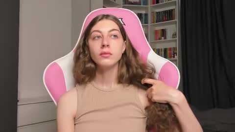 Sophie  next stream will be at Monday  i will wait you guys  online show from 07-09-26, 05:44