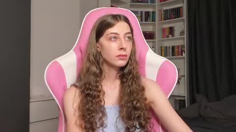 Sophie  next stream will be at Monday  i will wait you guys  online show from 07-14-26, 10:21