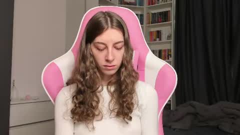 Sophie  next stream will be at Monday  i will wait you guys  online show from 07-23-26, 07:39