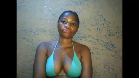 Snapshot of prettyxxpac chatting on 02-27-26, 02:33 prettyxxpac online show from 02-27-26, 02:33