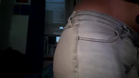 Snapshot of prettyyalisha chatting on 04-16-26, 12:00 prettyyalisha online show from 04-16-26, 12:00