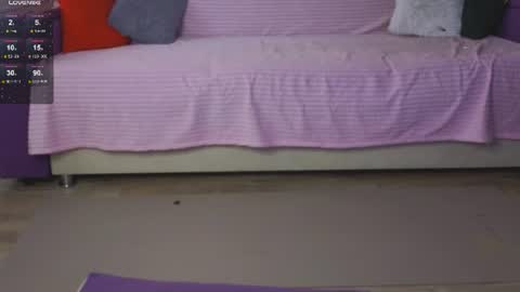 Snapshot of prettyyy_kitty chatting on 07-11-26, 02:25 Kitty online show from 07-11-26, 02:25