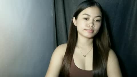 prettyyy_lovelyyy online show from 06-17-26, 11:45