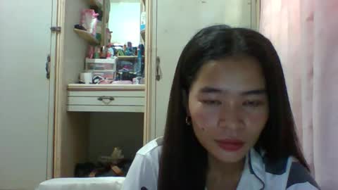 prety784828 online show from 05-14-26, 01:01