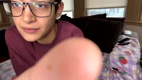 Snapshot of princ3ssarii chatting on 11-21-25, 07:01 Princess Arii online show from 11-21-25, 07:01