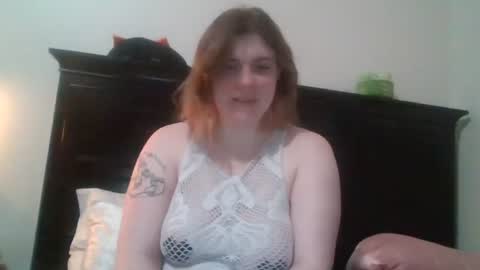 princ3ssp3ach2 online show from 07-20-26, 04:09