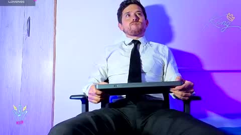 Snapshot of prince1_dark chatting on 04-05-26, 05:04 Deivid online show from 04-05-26, 05:04