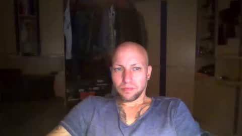 Don online show from 10-19-25, 08:42