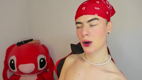 Snapshot of prince_adreww chatting on 11-25-25, 11:38 PRINCE ADREWW - JOIN MY FAN CLUB online show from 11-25-25, 11:38