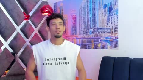 prince_arthur77 online show from 11-12-25, 01:22