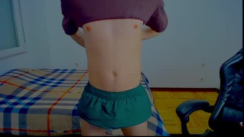 Snapshot of prince_carlos_xx chatting on 04-13-26, 07:14 Carlos Reyes online show from 04-13-26, 07:14