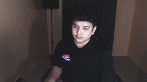 Snapshot of prince_killian chatting on 03-07-26, 01:41 Killian online show from 03-07-26, 01:41