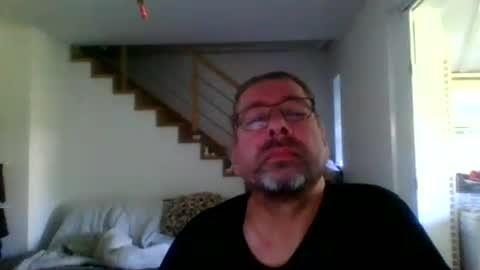 chris online show from 07-09-26, 07:56