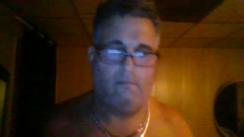 Snapshot of princeofdarkness66 chatting on 09-27-25, 08:30 johnny online show from 09-27-25, 08:30