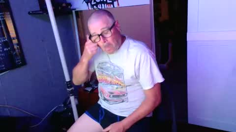 Snapshot of princepeircing chatting on 06-06-26, 05:01 Princepiercing online show from 06-06-26, 05:01