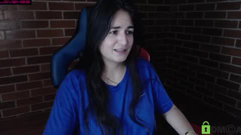 Snapshot of princesa_leia_zathur chatting on 10-29-25, 11:23 Leia online show from 10-29-25, 11:23