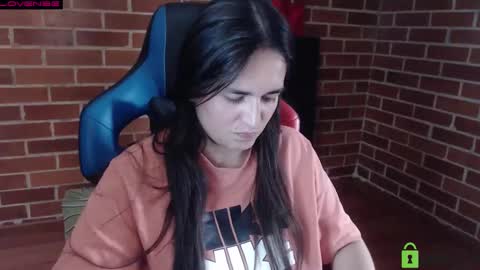 Snapshot of princesa_leia_zathur chatting on 03-04-26, 07:20 Leia online show from 03-04-26, 07:20