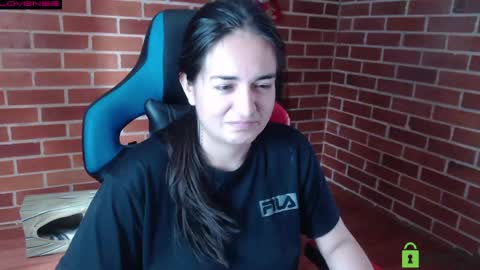 Leia online show from 05-11-26, 02:34